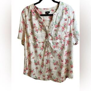 NWOT Torrid Plus Size White Floral Short Pocket Blouse Top - Size 2XL